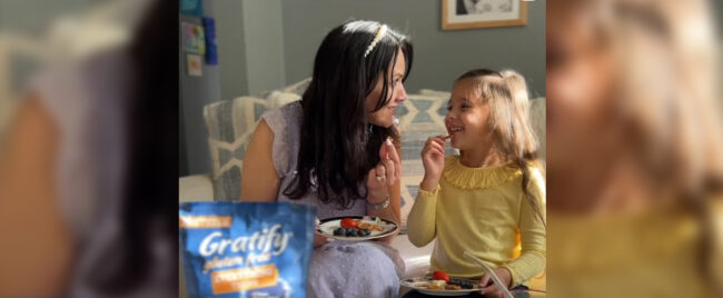 MomSelect Social Spotter showcasing product in a social post.